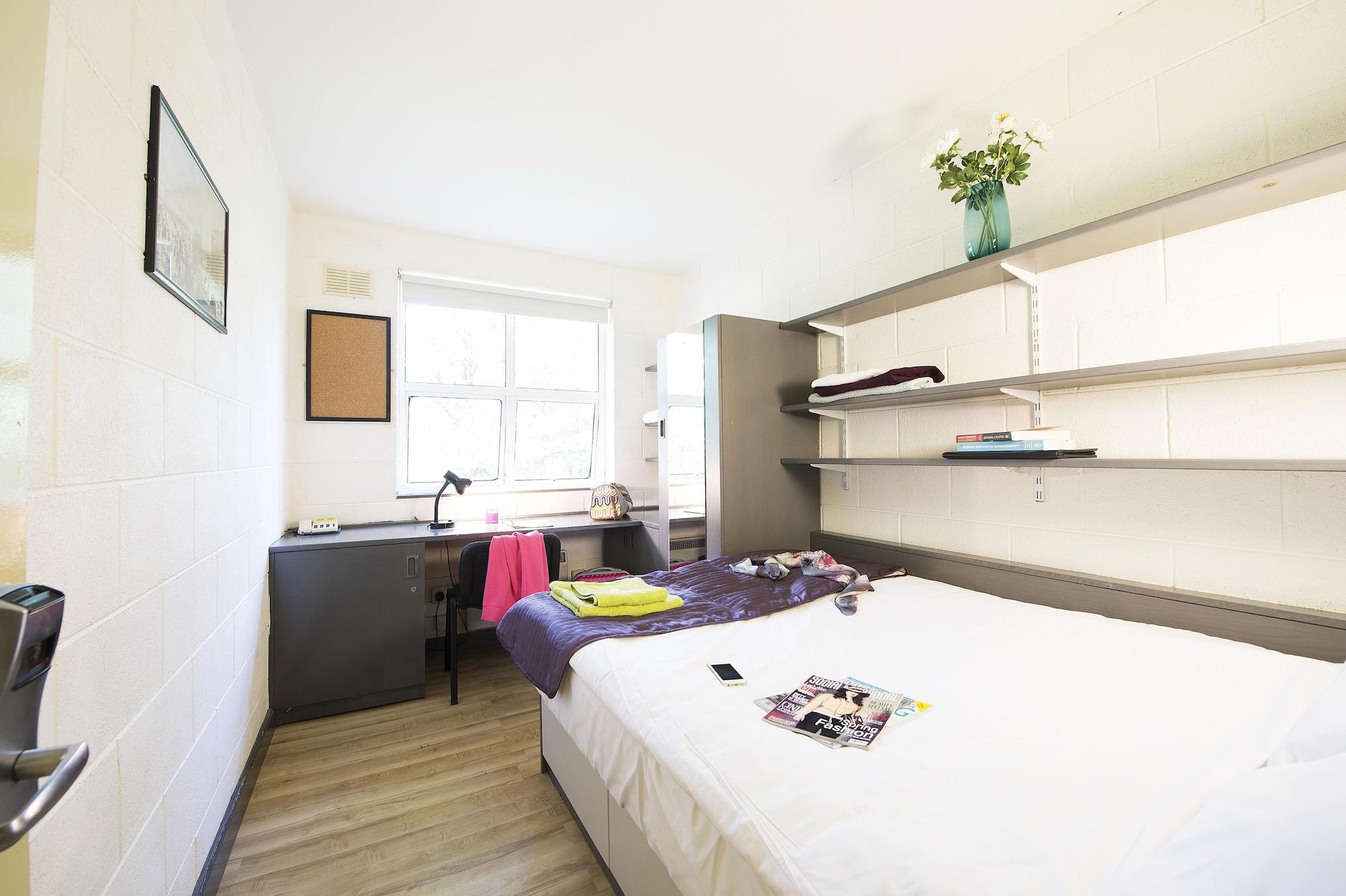 Corrib Village Apartments University Of Galway Dış mekan fotoğraf